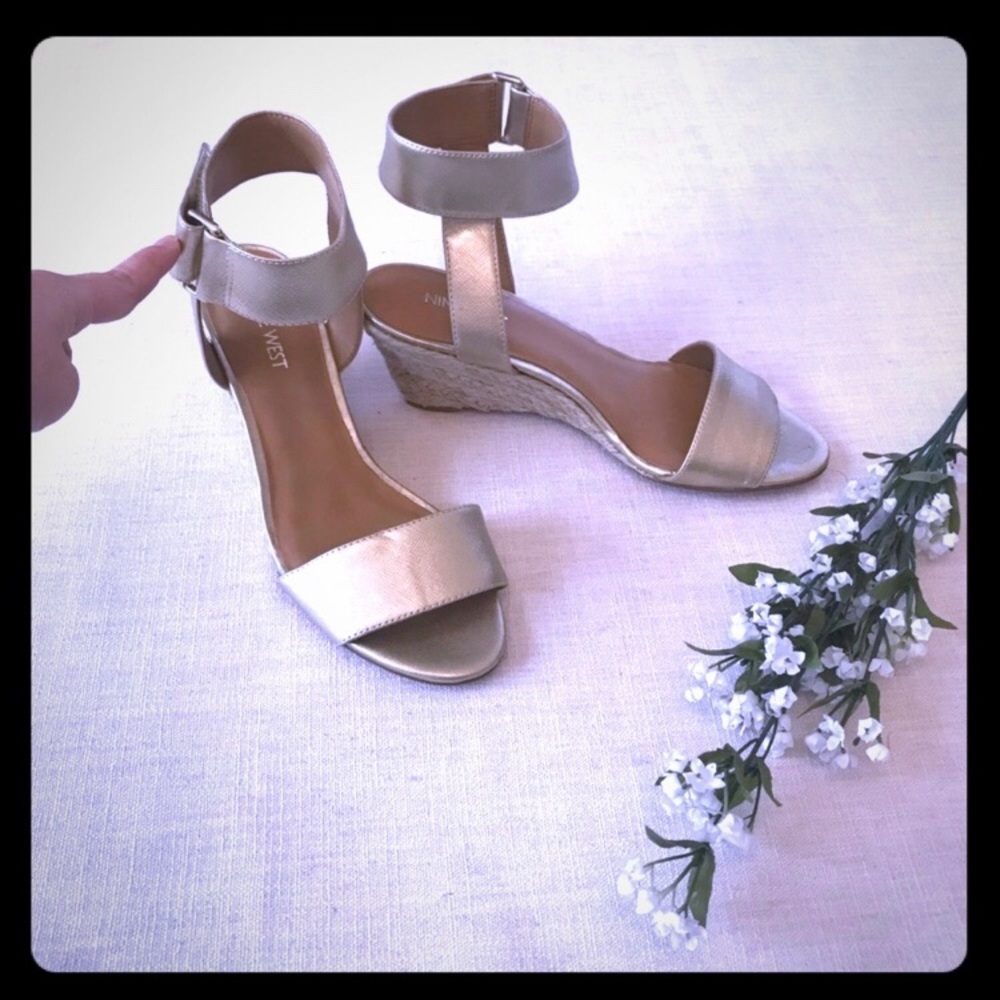 Nine West “Riley” Gold Wedge Sandals